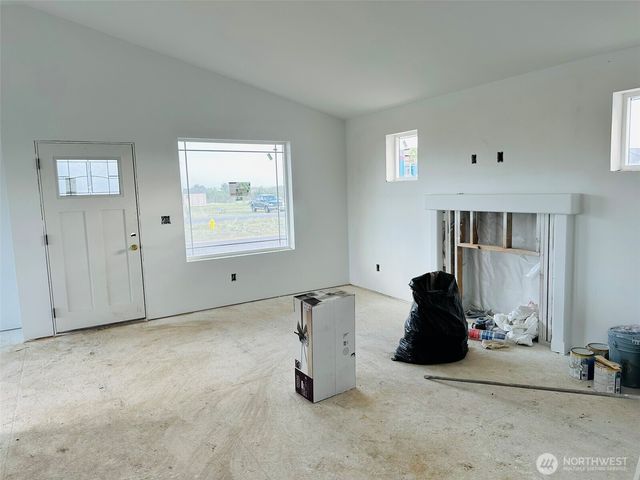 400 Malibu Street SW, Ocean Shores, WA 98569