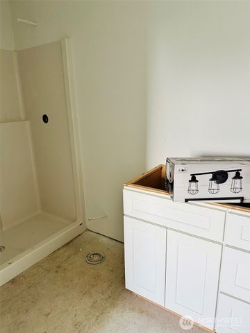 400 Malibu Street SW, Ocean Shores, WA 98569