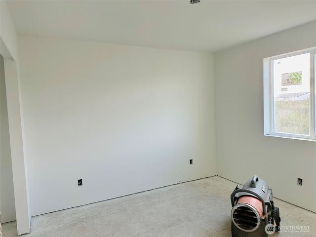 400 Malibu Street SW, Ocean Shores, WA 98569