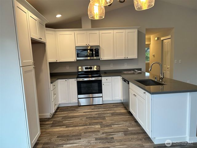 400 Malibu Street SW, Ocean Shores, WA 98569