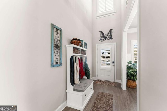 472 Miracle Court, Hoschton, GA 30548