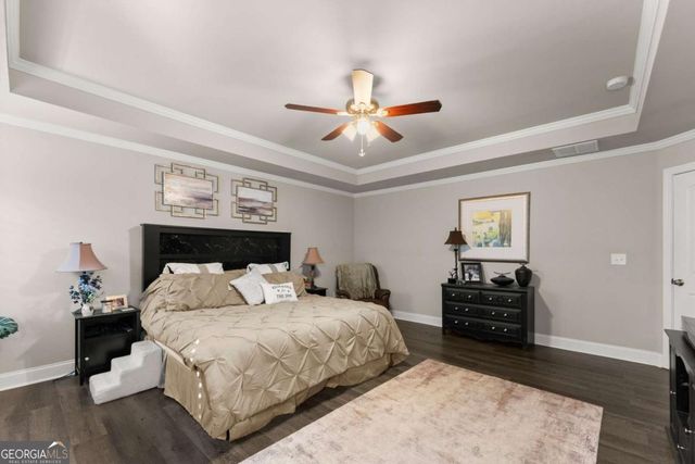 472 Miracle Court, Hoschton, GA 30548