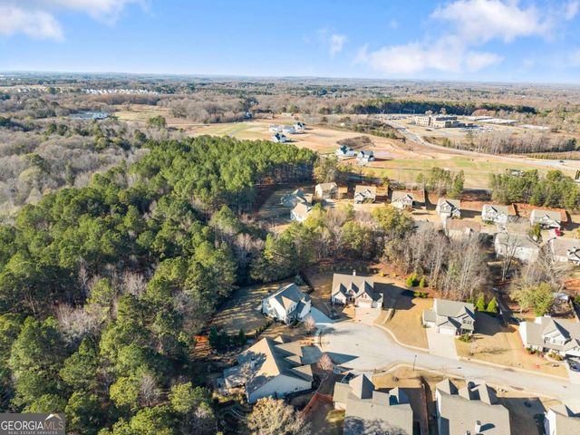 472 Miracle Court, Hoschton, GA 30548