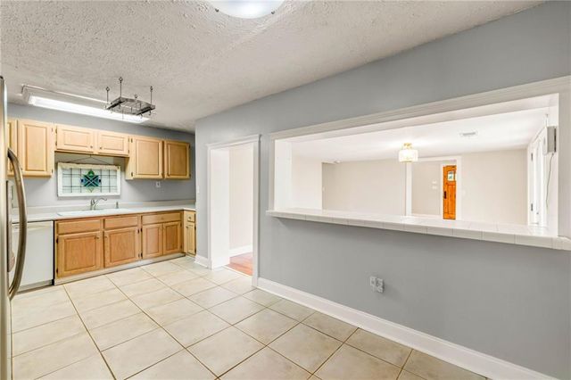 806 Tanner Drive, Scottdale, GA 30079