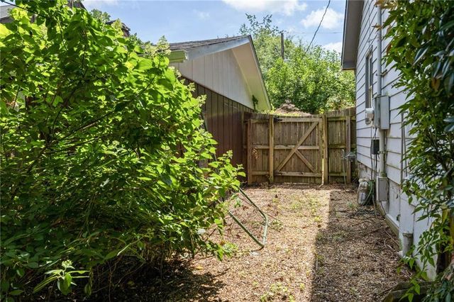 806 Tanner Drive, Scottdale, GA 30079