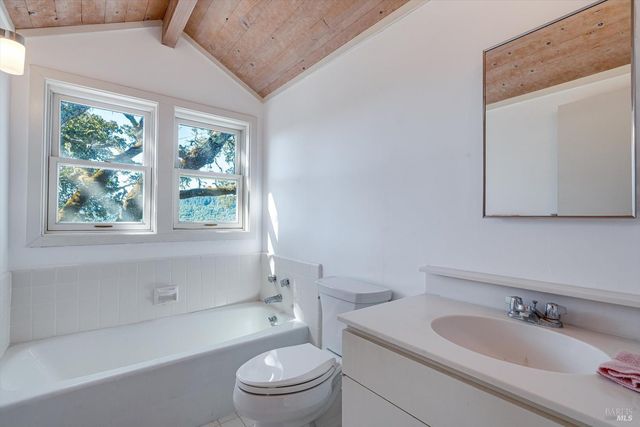 1740 Conn Valley Rd, St. Helena, CA 94574