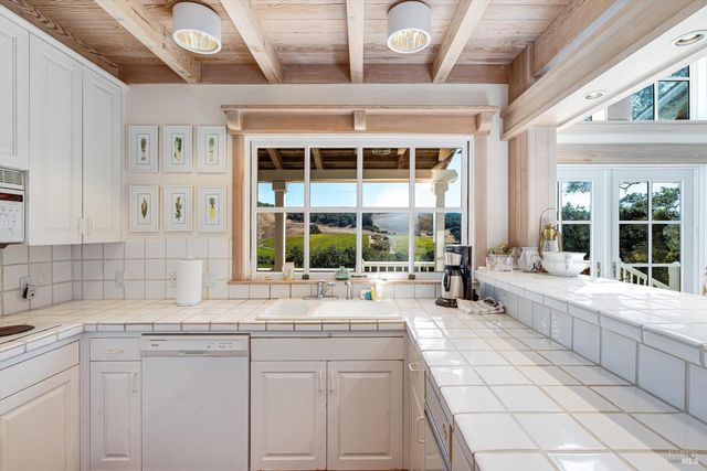 1740 Conn Valley Rd, St. Helena, CA 94574