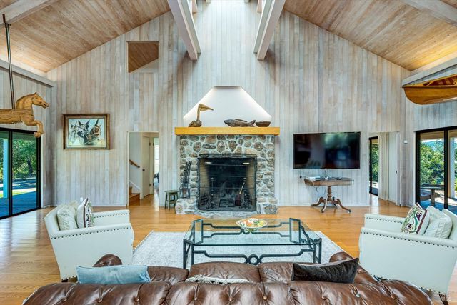 1740 Conn Valley Rd, St. Helena, CA 94574