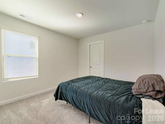 4009 Woodland View Drive, Charlotte, NC 28215