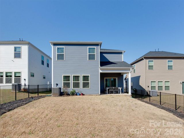 4009 Woodland View Drive, Charlotte, NC 28215