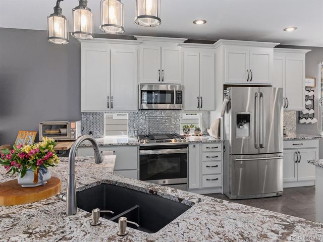 1702 Sicily Drive, Longmont, CO 80503