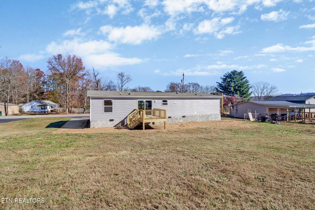 503 College Grove Rd, Rockwood, TN 37854