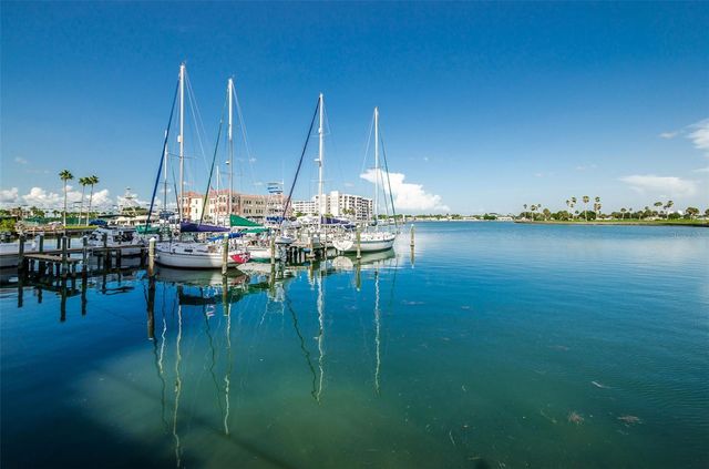 10355 PARADISE BOULEVARD 711, Treasure Island, FL 33706