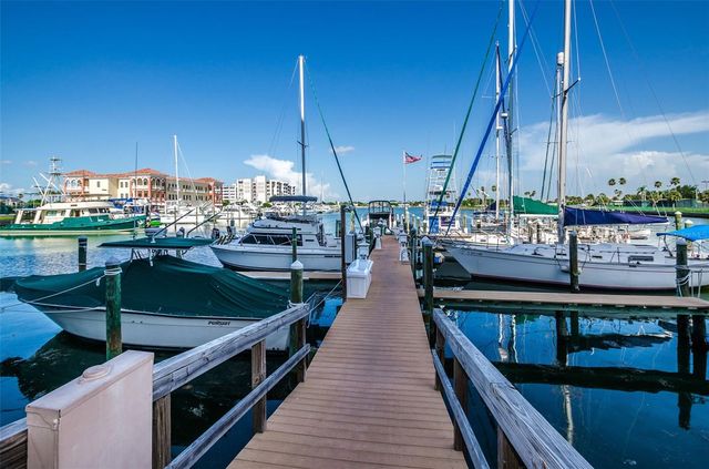 10355 PARADISE BOULEVARD 711, Treasure Island, FL 33706