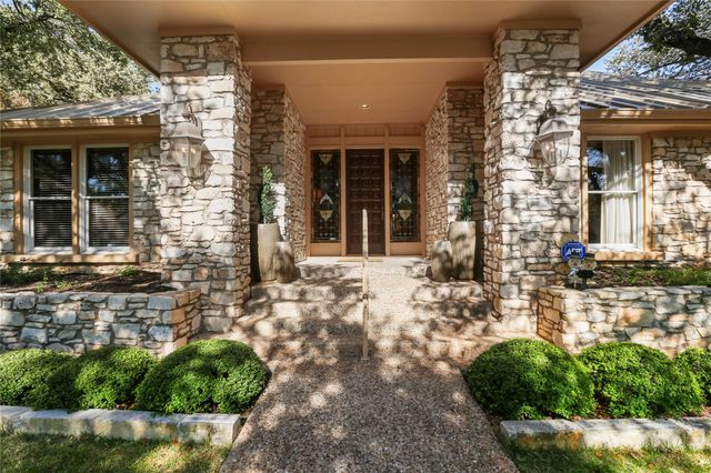 7702 Pleasant Meadow CIR, Austin, TX 78731