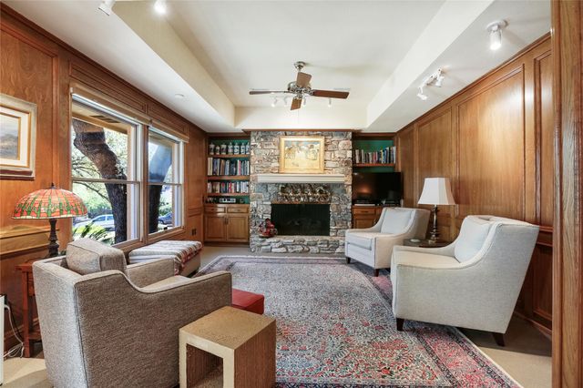 7702 Pleasant Meadow CIR, Austin, TX 78731