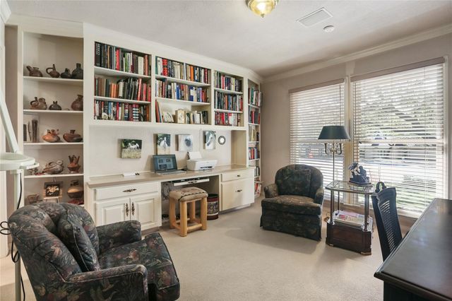 7702 Pleasant Meadow CIR, Austin, TX 78731