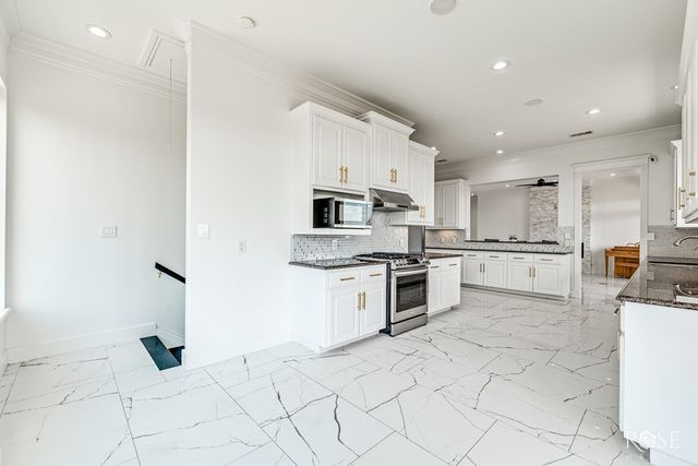 1102 Ashford Dr, San Angelo, TX 76901