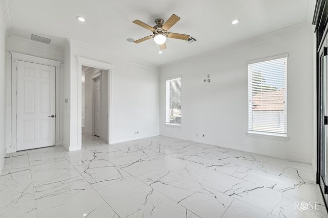 1102 Ashford Dr, San Angelo, TX 76901