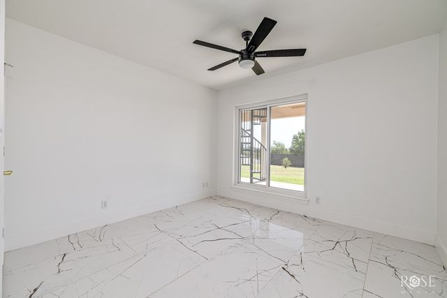 1102 Ashford Dr, San Angelo, TX 76901