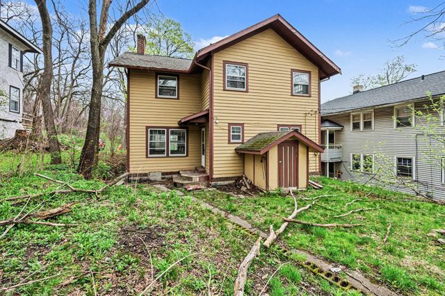 915 Walwood Place, Kalamazoo City, MI 49007