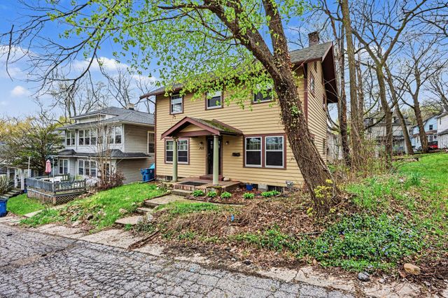 915 Walwood Place, Kalamazoo City, MI 49007