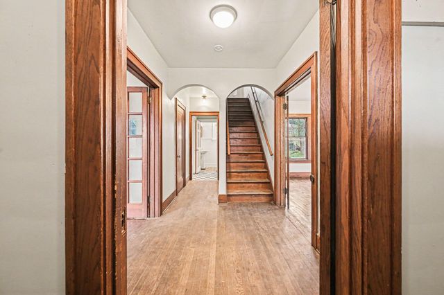 915 Walwood Place, Kalamazoo City, MI 49007