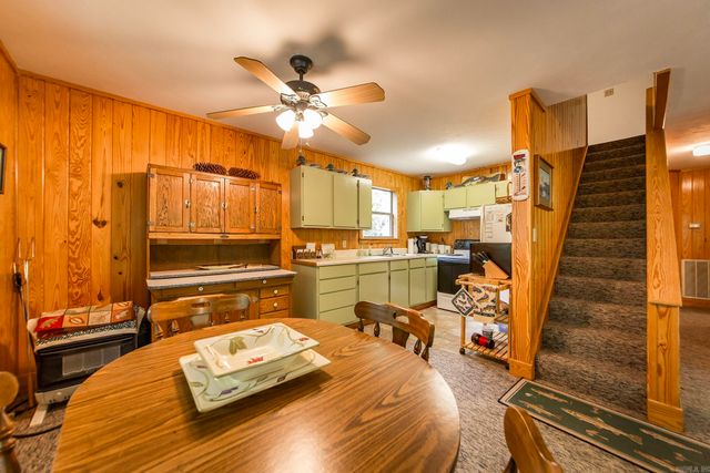 143 Hurricane Dr., Greers Ferry, AR 72067