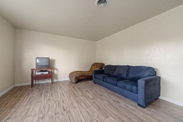 8288 Prospect St, Mokelumne Hill, CA 95245