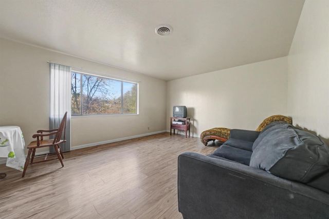 8288 Prospect St, Mokelumne Hill, CA 95245