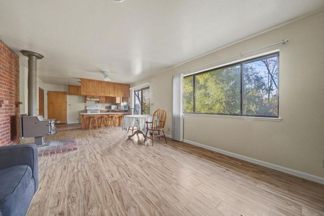 8288 Prospect St, Mokelumne Hill, CA 95245