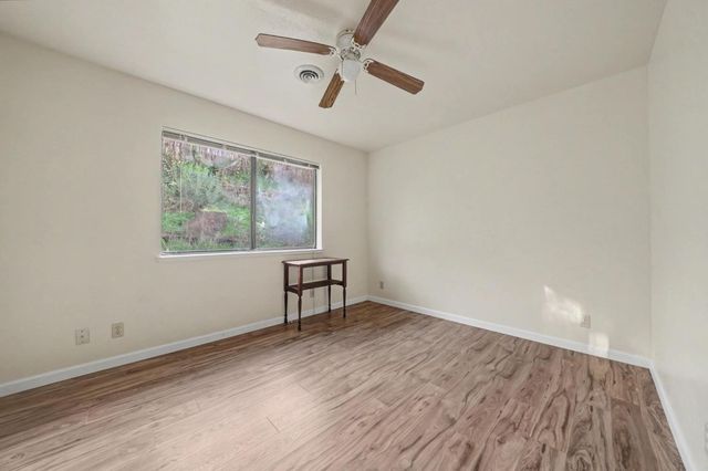 8288 Prospect St, Mokelumne Hill, CA 95245