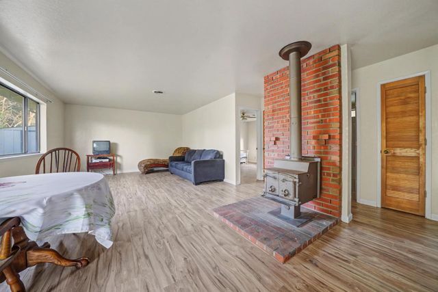 8288 Prospect St, Mokelumne Hill, CA 95245