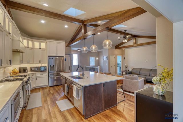 3011 IVORY BIRCH PL, Rapid City, SD 57702