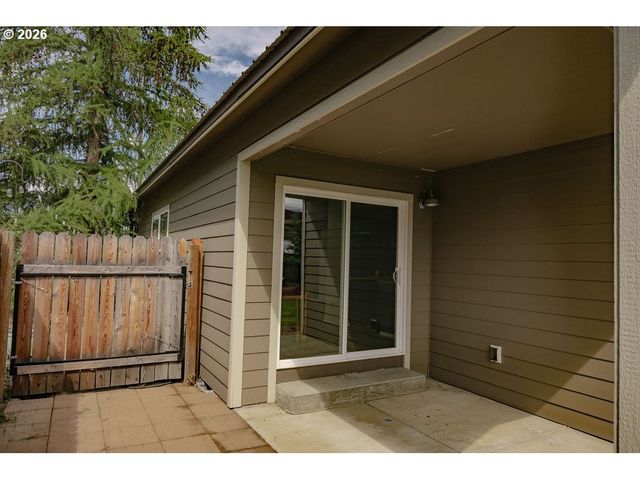 104 N COLLEGE St, Joseph, OR 97846