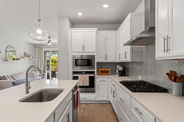 5607 DEL CORONADO, Apollo Beach, FL 33572