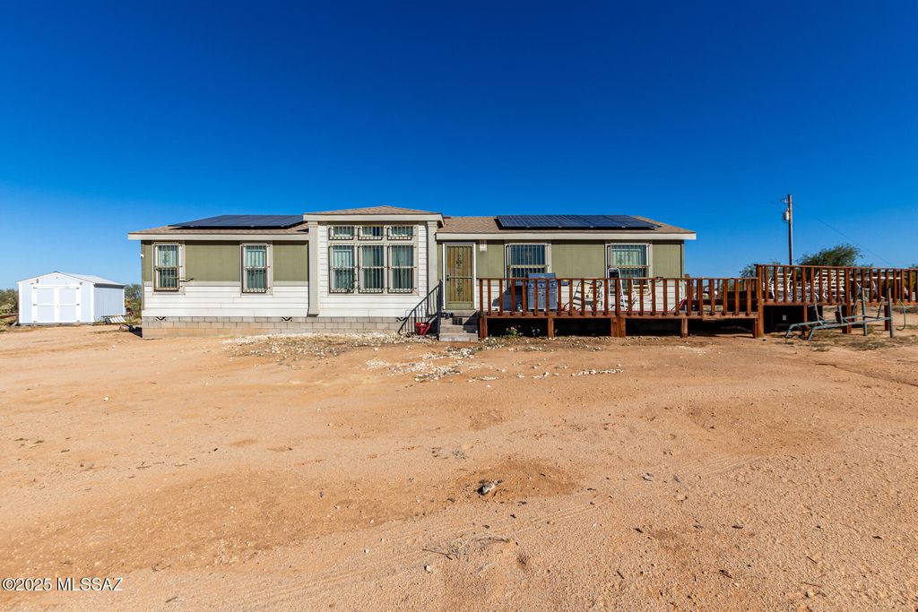 11235 S Alyce Avenue, Tucson, AZ 85736