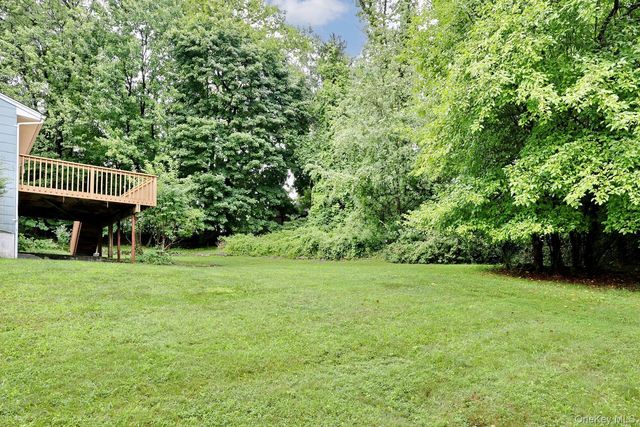 5 Fairfield Terrace, West Nyack, NY 10994
