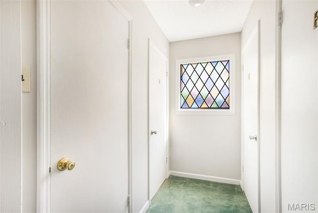 4347 Chateau De Ville Drive G, St Louis, MO 63129