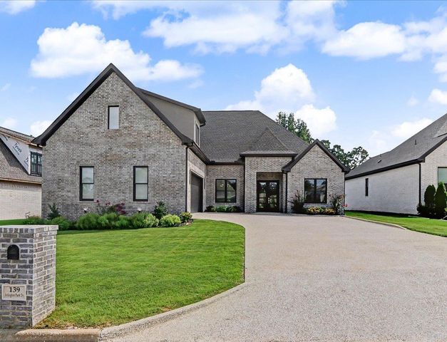 139 Arlington Park Drive, Hot Springs, AR 71901