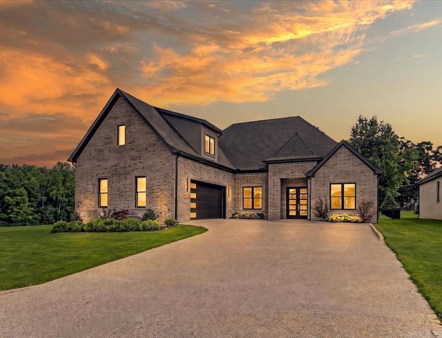 139 Arlington Park Drive, Hot Springs, AR 71901
