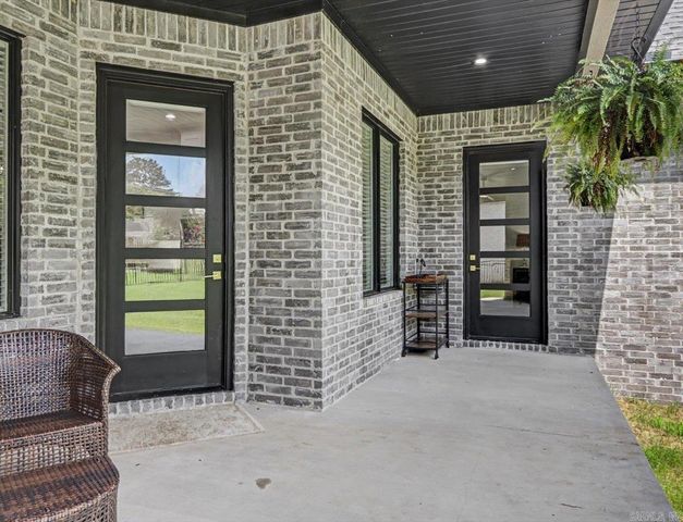 139 Arlington Park Drive, Hot Springs, AR 71901