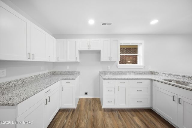 2012 Standard Ave, Louisville, KY 40210