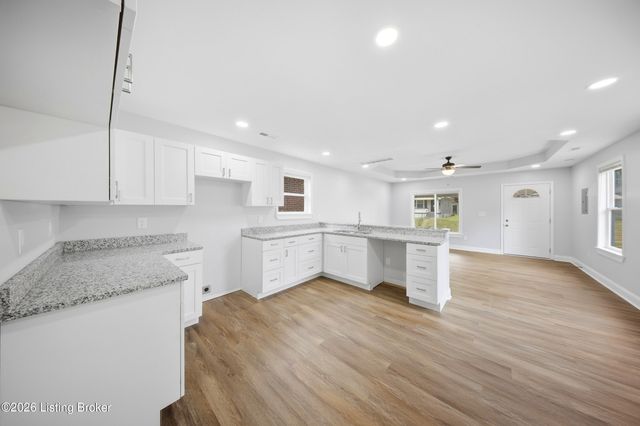 2012 Standard Ave, Louisville, KY 40210