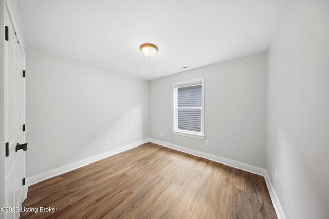 2012 Standard Ave, Louisville, KY 40210
