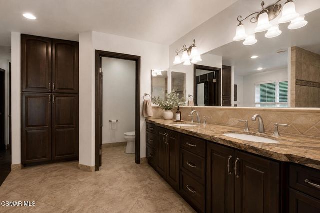 1450 Calle Avellano, Thousand Oaks, CA 91360