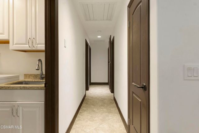 1450 Calle Avellano, Thousand Oaks, CA 91360