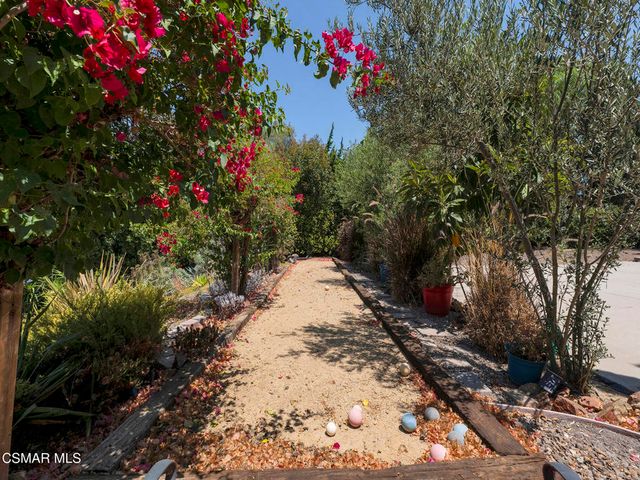 1450 Calle Avellano, Thousand Oaks, CA 91360
