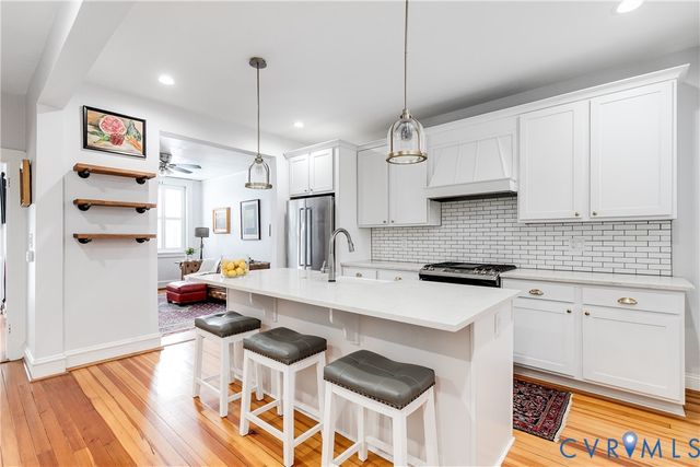 804 N Cleveland St, Richmond, VA 23221