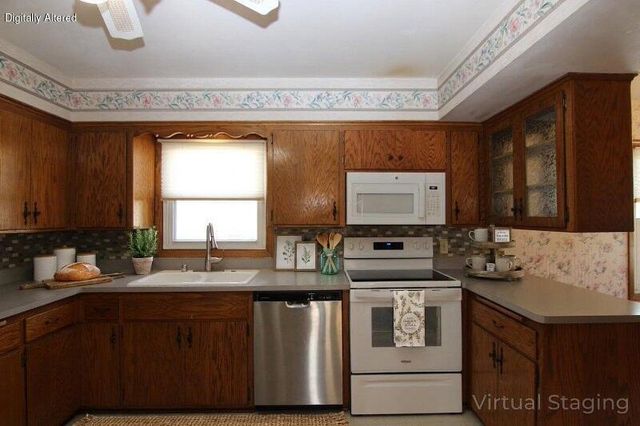 514 E Maple STREET, Horicon, WI 53032